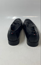 Load image into Gallery viewer, Tommy Hilfiger Mens Simol Black Leather Slip-On Penny Loafer Shoes Size 8
