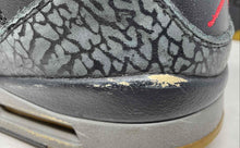 Load image into Gallery viewer, Authentic Nike Mens Jordan Son of Mars Black Red Sneaker Shoes Size 11.5 Damaged
