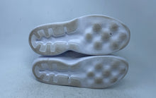 Load image into Gallery viewer, Nike Kids Kwazi 845075-100 White Low Top Lace-Up Sneaker Shoes Size 7Y

