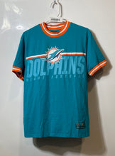 Load image into Gallery viewer, NFL Team Apparel Boys Green Miami Dolphins Short Sleeve Football T-Shirt Size M

