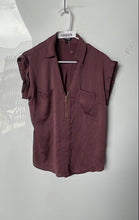 Load image into Gallery viewer, Express Womens Brown Cuffed Short Cap Sleeve Spread Collar Blouse Top Size M
