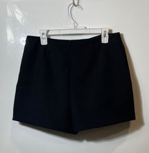 Load image into Gallery viewer, Zara Womens Black Pockets Flat Front Stretch Hot Pants Shorts Size L
