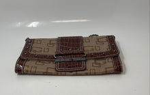 Load image into Gallery viewer, Guess Womens Brown Monogram Print Inner Pocket Shoulder Strap Clutch Handbag
