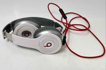 Load image into Gallery viewer, 2 Pcs Assorted Black And White Wired Headphones For Gaming And Music Not Tested
