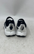Load image into Gallery viewer, New Balance Kids Rave Run V2 ITRAVBW2 Black Hook &amp; Loop Sneaker Shoes Size 7M
