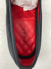 Load image into Gallery viewer, Jitai Mens Black Gold Embellished Almond Toe Slip-On Loafers Shoes Size 9.5
