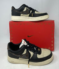 Load image into Gallery viewer, Authentic Nike Womens Air Force 1 Low Black Multicolor Shoes 12.5 In Box Stained
