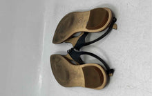Load image into Gallery viewer, Michael Kors Womens MK Plate Black Leather Buckle Thong Sandals Size 7.5M
