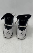 Load image into Gallery viewer, Nike Kids Jordan 6 Retro DV3605-112 White Black Basketball Shoes Size 1Y
