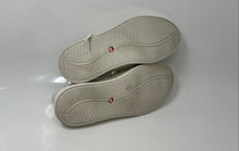 Load image into Gallery viewer, Clarks Mens Un Costa White Leather Low Top Lace-Up Sneaker Shoes Size 9.5M
