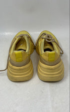 Load image into Gallery viewer, L.A. Gear Mens Yellow Round Toe Lace-Up Low Top Sneakers Shoes Size EUR 40
