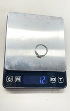 Load image into Gallery viewer, Women's Silver Tone Ring Size 8.25 With Stones. Weight 1.2g

