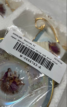 Load image into Gallery viewer, White And Gold Japan Design Engraved 12-Piece Tea Cups &amp; Saucers Set With Box
