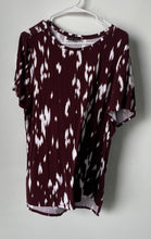 Load image into Gallery viewer, Alfani Womens Wine Red White Short Sleeve Pullover Blouse Top Size XL
