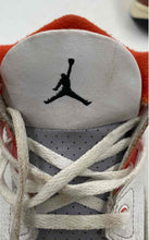 Load image into Gallery viewer, Authentic Nike Boys DV7027-108 White Orange Leather Basketball Shoes Size 1.5Y
