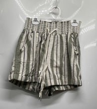 Load image into Gallery viewer, Guess Womens Green Beige Striped Print Drawstring Beach Shorts Size Medium
