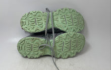 Load image into Gallery viewer, Asics Womens GEL-Venture 8 1012B230 Gray Low Top Lace-Up Sneaker Shoes Size 9
