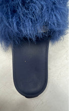 Load image into Gallery viewer, UGG Womens Royale Blue Faux Fur Open Toe Slip-On Slide Sandals Size 6
