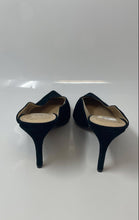 Load image into Gallery viewer, Vince Camuto Womens Kheli Black Suede Pointed Toe Slip-On Mule Heels Size 11
