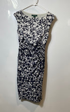 Load image into Gallery viewer, Lauren Ralph Lauren Womens Blue White Floral Side Ruched Sheath Dress Size 0

