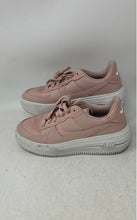 Load image into Gallery viewer, Nike Womens Air Force 1 PLT.AF.ORM DJ9946-602 Light Pink Sneaker Shoes Size 6
