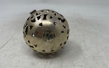Load image into Gallery viewer, International Silver Co. Silverplated Round Decorative Christmas Ornament
