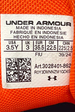 Load image into Gallery viewer, Under Armour Boys Curry 3Z 24 3028401-862 Orange Lace-Up Sneakers Shoes Sz 3.5Y
