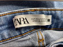 Load image into Gallery viewer, Zara Womens Blue Medium Wash Pockets Denim Straight Leg Jeans Size 10
