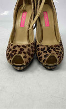Load image into Gallery viewer, Betsey Johnson Womens Brown Beige Animal Print Ankle Strap Pump Heels Size 6M

