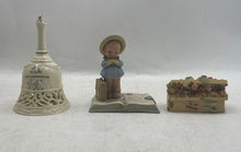 Load image into Gallery viewer, Lot Of 7 Pcs Mixed Variety Multicolor Ceramic Decorative Collectible Figurines
