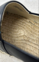 Load image into Gallery viewer, Michael Kors Womens Black Beige Leather Slip-On Round Toe Espadrille Flats Sz 7
