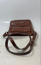Load image into Gallery viewer, Giani Bernini Womens Brown Leather Inner Pocket Adjustable Strap Crossbody Bag
