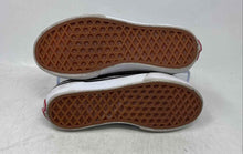 Load image into Gallery viewer, Vans Kids Off The Wall White Black Lace-Up Low Top Sneaker Shoes Size 2
