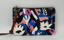 Load image into Gallery viewer, Fossil Womens Multicolor Printed Inner Pockets Zipper Wristlet Wallet
