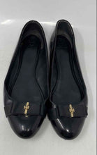 Load image into Gallery viewer, Authentic Tory Burch Womens Black Leather Ballet Flats Size 11 M Damaged
