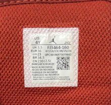 Load image into Gallery viewer, Nike Kids Air Jordan 1 Mid SE FJ3464-160 Multicolor Sneaker Shoes Sz 4Y No Laces
