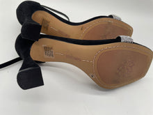 Load image into Gallery viewer, Vince Camuto Womens Black Silver Sandals Size 7 1/2
