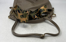 Load image into Gallery viewer, Womens Gray Genuine Leather Detachable Strap Shoulder Bag Made In Italy
