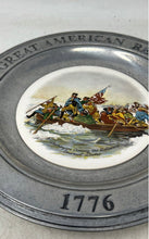 Load image into Gallery viewer, The Great American Revolution 1776 Washington Crossing The Delaware Decor Plate
