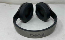 Load image into Gallery viewer, Beats By Dr. Dre Studio Silver Foldable Wireless Over Ear Headphone NCL
