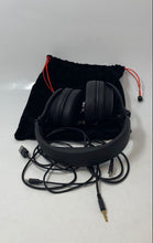Load image into Gallery viewer, Bengoo Black Cushioned Over The Ear Wired Gaming Headset With Pouch Not Tested
