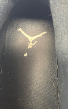 Load image into Gallery viewer, Authentic Nike Mens Jordan 4 RM HF8126-001 Black Sneaker Shoes Size 10 Damaged
