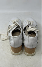 Load image into Gallery viewer, Steve Madden Womens Korrie White Leather Platform Sneaker Shoes Size 8.5B
