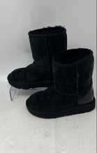 Load image into Gallery viewer, UGG Girls Classic Black Suede Pull-On Mid Calf Short Winter Boots Size 10
