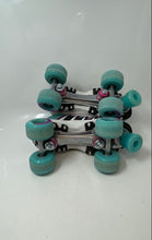 Load image into Gallery viewer, Lenexa Unisex Kids Sonic Cruiser 2.0 Multicolor Lace-Up Roller Skates Size 8
