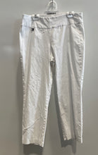 Load image into Gallery viewer, Alfani Womens White Flat Front Elastic Waistband Pull-On Cropped Pants Size 6
