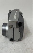 Load image into Gallery viewer, Olympus Camedia C-4000 Zoom Gray Built In Flash USB Digital Camera Not Tested
