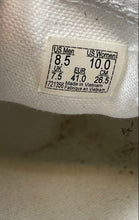 Load image into Gallery viewer, Vans Unisex Off The Wall Classic 721356 White Sneaker Shoes Size M8.5 W10
