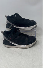 Load image into Gallery viewer, Nike Kids Jordan Max Aura 5 Multicolor Leather Hook &amp; Loop Sneaker Shoes Sz 12C
