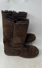 Load image into Gallery viewer, Ugg Womens Australia Bailey Brown Round Toe Snow Boots Size 6
